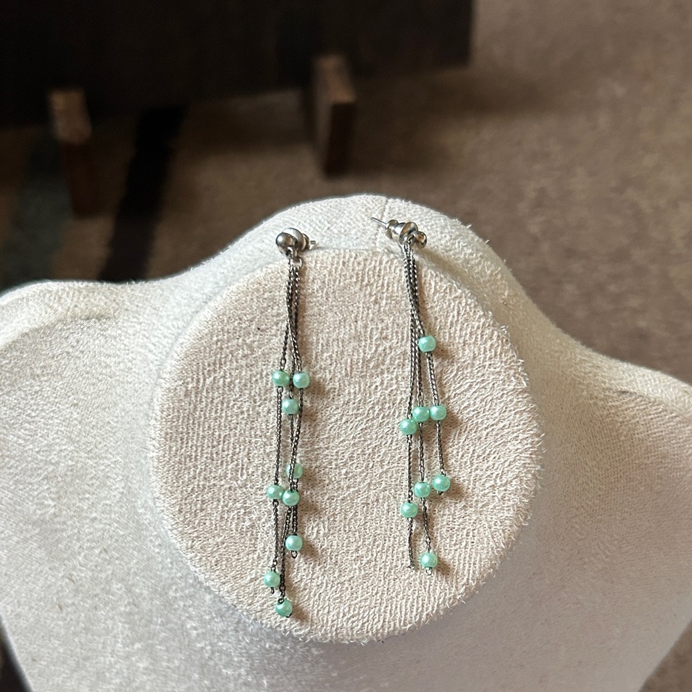 Vintage Elegant Silver and Turquoise Dangle Earrings